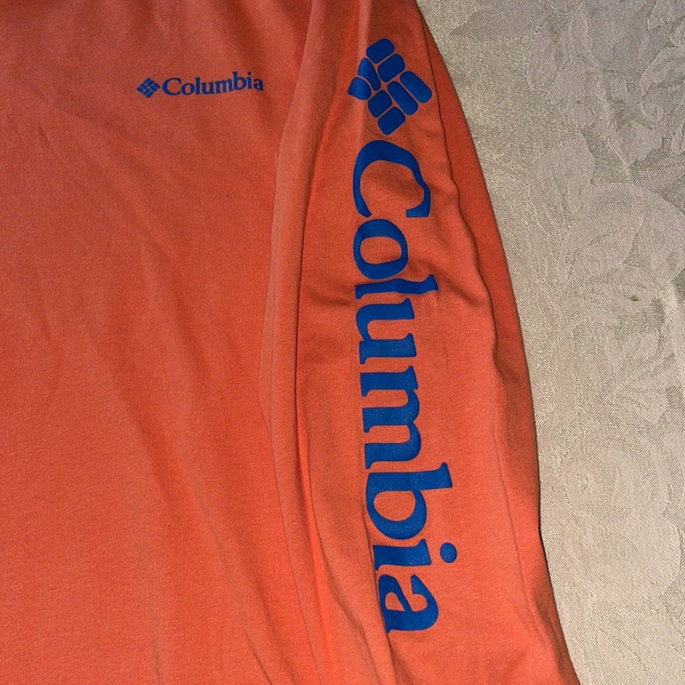 Columbia Long Sleeve Tee NWT - Picture 3 of 4